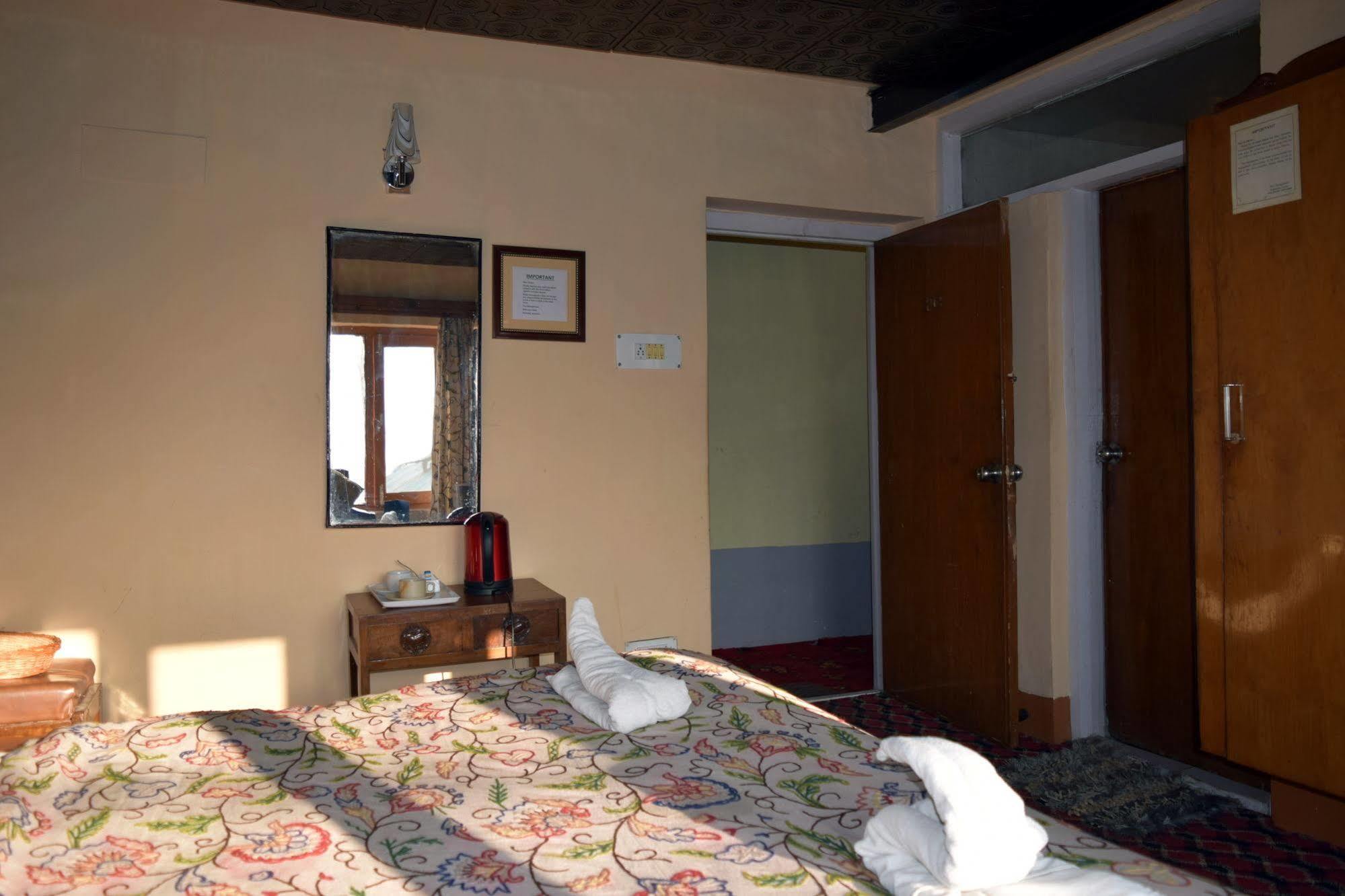 Welcome Hotel Gulmarg Luaran gambar